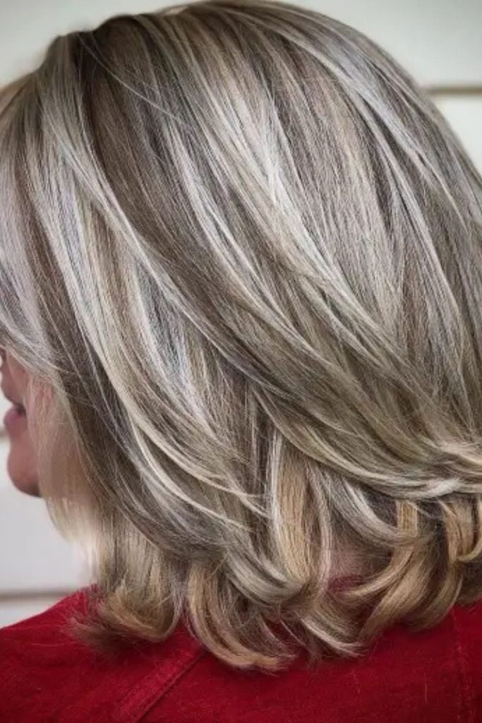 This chic short blonde hairstyle shown from every angle is perfect for those seeking a confident, modern salon look. The warm smile adds charm, while the cut highlights sleek styling and dimension. Save this if you're looking for short blonde hair inspiration and salon-style elegance!
#ShortBlondeHair #ChicHairstyle #SalonStyle #ModernHaircut #HairInspo